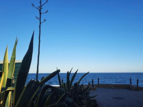at jardines del mar, San Luis De Sabinillas